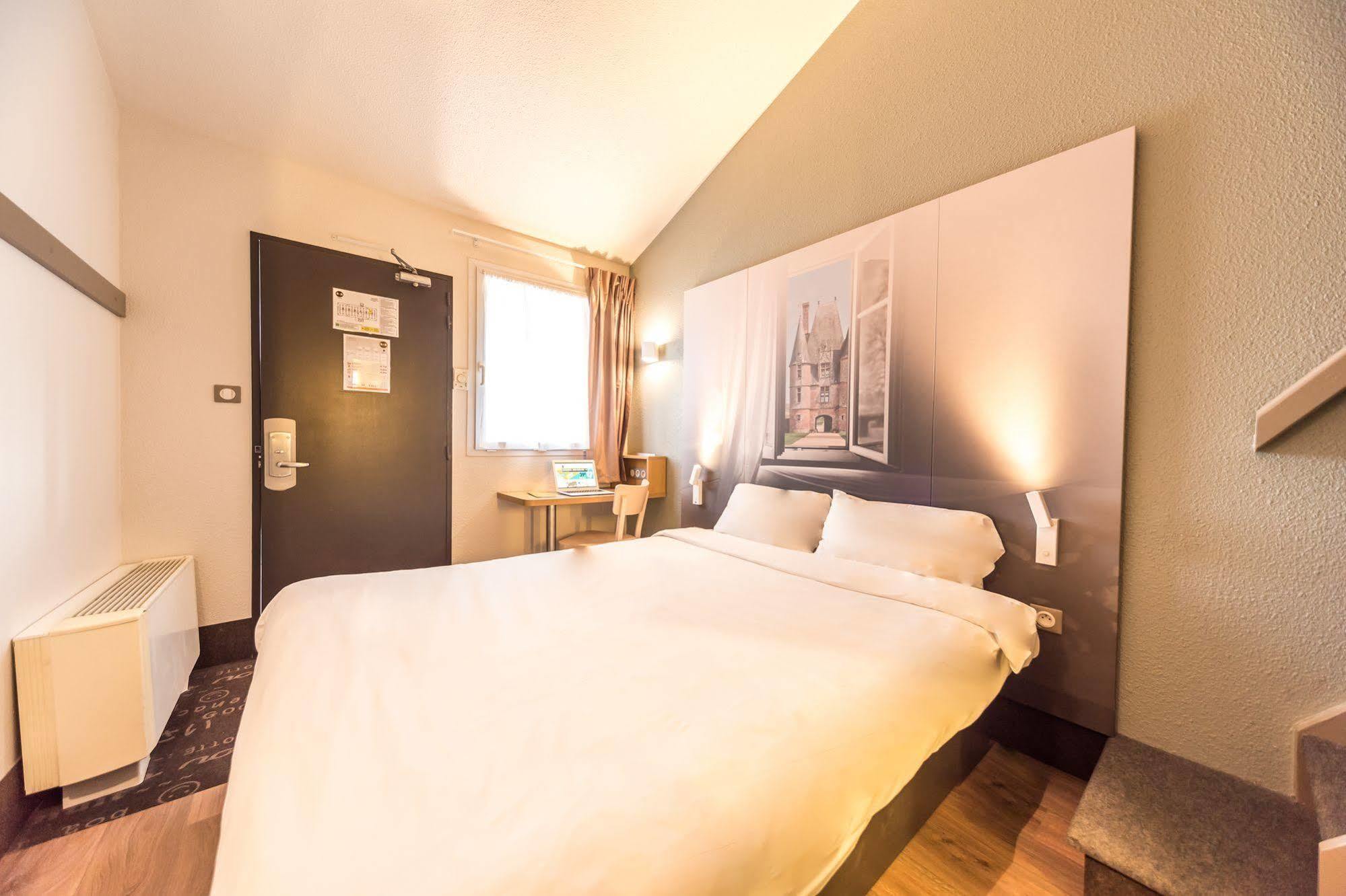 B&B Hôtel Morlaix Saint-Martin-des-Champs  Exterior foto
